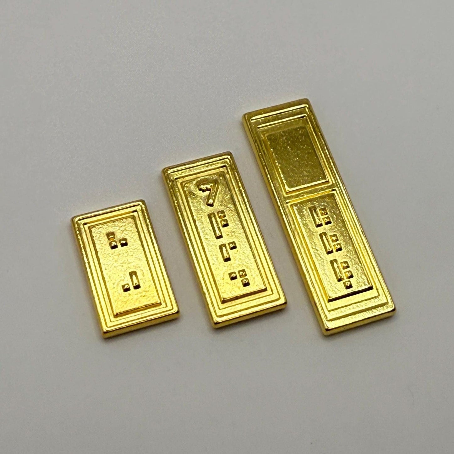 Golden Sabacc Credit Set | 3-Piece Star Wars Metal Currency | Gold Galactic Credit Bars for Collectors and Cosplay